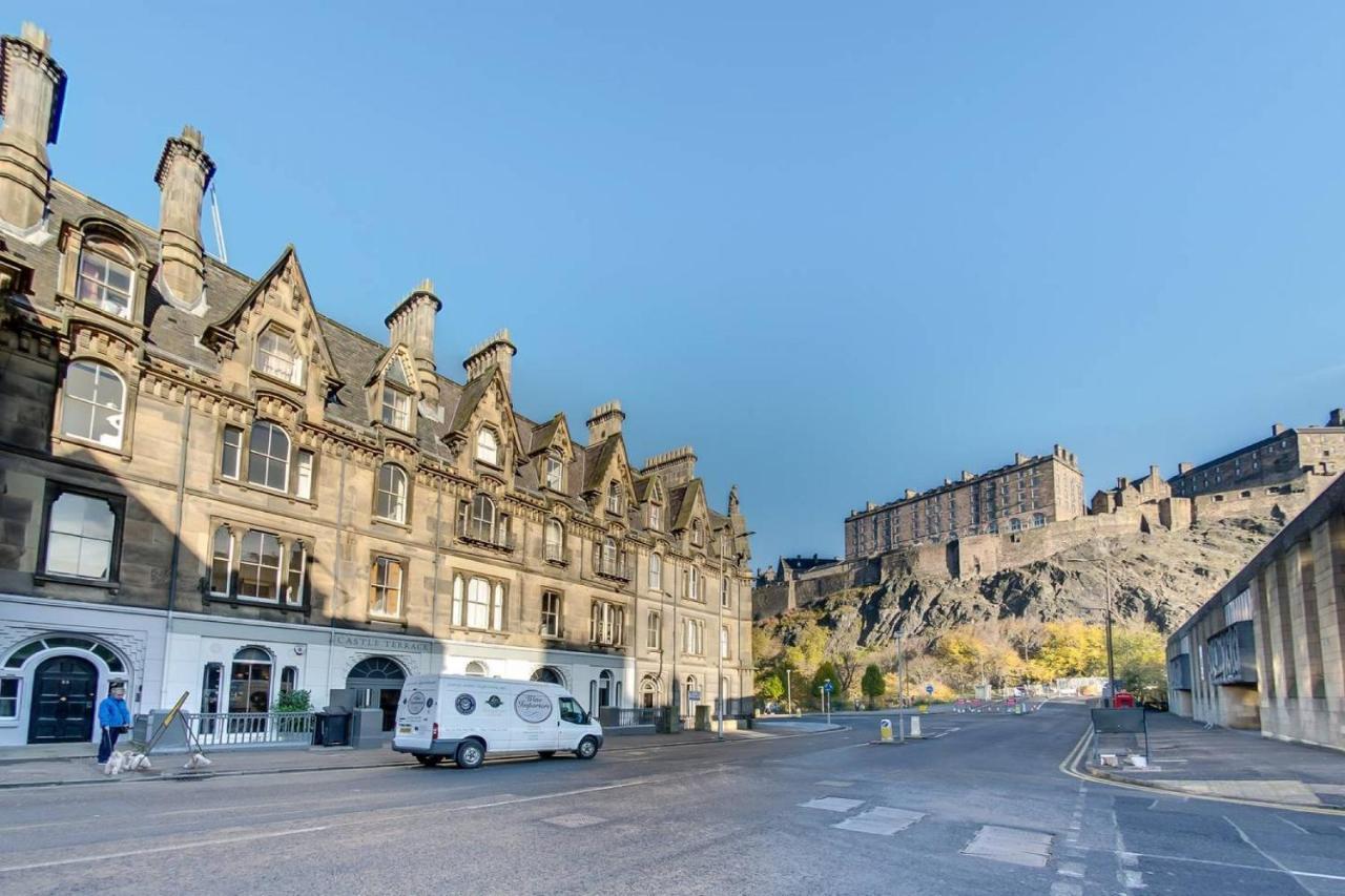 Altido Castle Terrace 3 Bedroom Apartment - Old Town Edinburgh Exterior photo